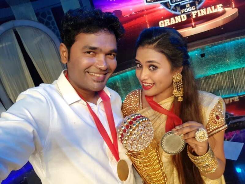 Farina Azad: Mr &amp; Mrs Khiladis 2 fame Farina Azad and Ubaidh Rahman  celebrate their first marriage anniversary - Times of India