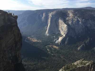 Indian couple dies after falling 800 feet in California's Yosemite National Park