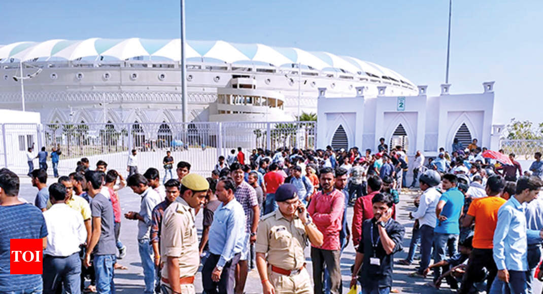 Students create ruckus over cricket match tickets at Ekana ... - 1070 x 580 jpeg 117kB