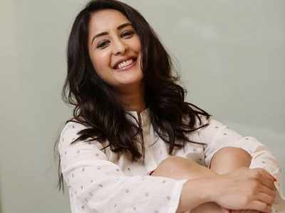 Chahatt Khanna buys a new house after separating from husband Farhan Mirza
