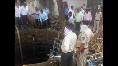 Kalyan: 3 drown after falling into well, two rescuers also dead
