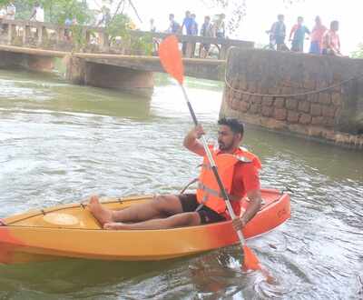 Twin cities wake up to a surprise kayaking event