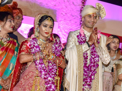 Tej Pratap Yadav meets Lalu Prasad, stands firm on divorce to his wife Aishwarya Rai