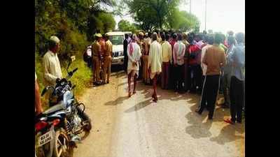 BJP leader shot at in Pratapgarh, dies