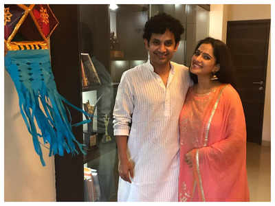 Umesh Kamat celebrates first day of Diwali with a throwback picture with wife Priya