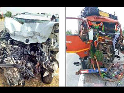 3 children of CBSE joint secretary, 2 others dead in Yamuna expressway accidents