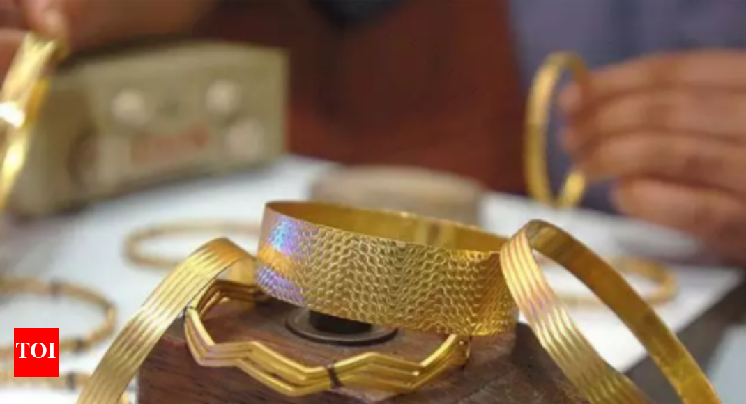 Gold Price Rate Today High Prices Take Sheen Off S On Gold Price Rate Today High Prices Take Sheen Off S On Dhanteras India Business News Times Of