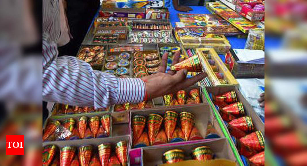 Mumbai Two Hour Window For Diwali Crackers Coincides With Lakshmi Puja