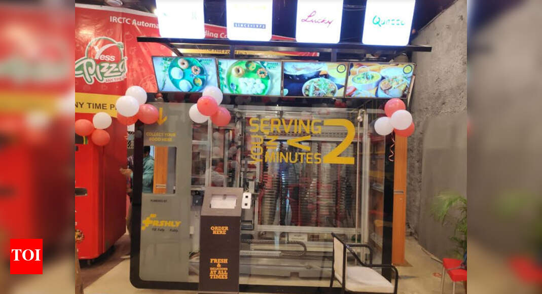 Automated food vending machine at Mumbai Central to serve fresh food to