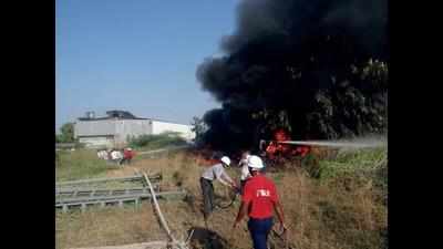 Tyres go up in flames at godown
