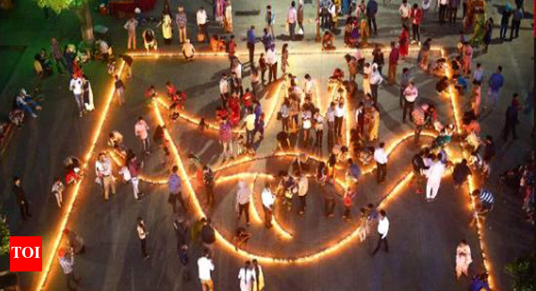 Bursting crackers after 10 pm can land you in jail on Diwali