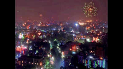 Kolkata celebrates quieter Kali Puja but pockets throw rules to winds