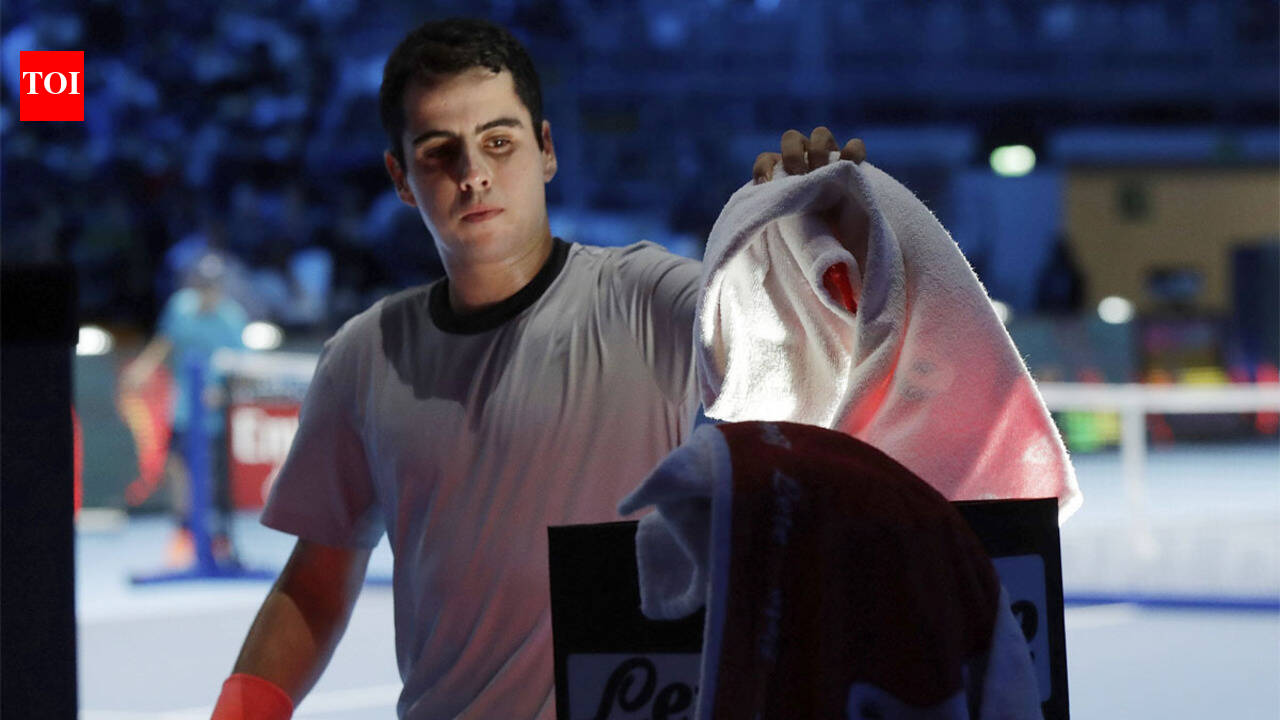 Towel racks on court become talking point in tennis world | Tennis News ...