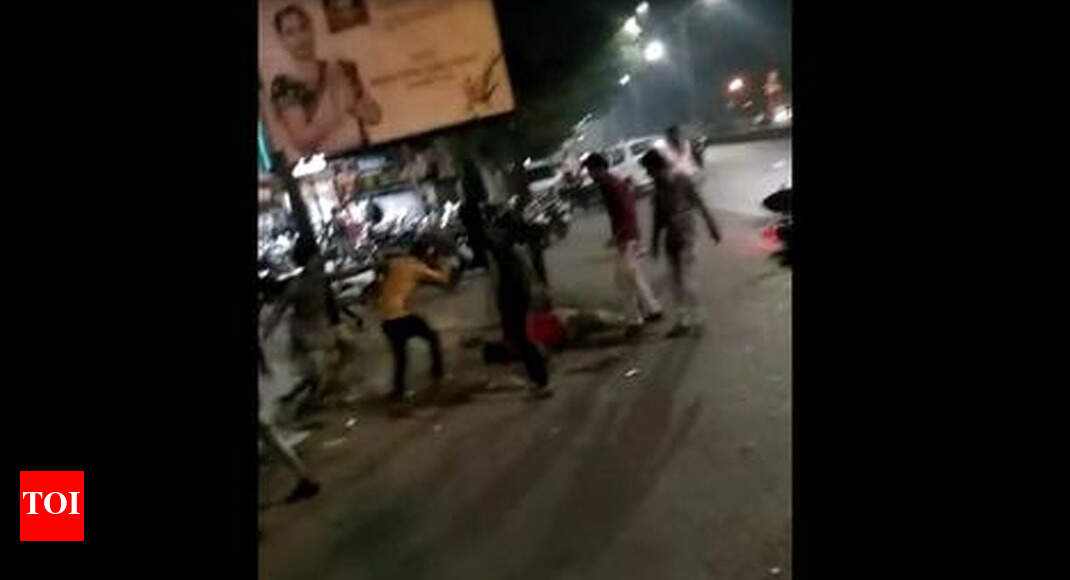 Gang found savouring biryani after trying to stone man to death in Nagpur - Times of India