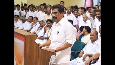 Pinarayi Vijayan committed serious lapses: Congress