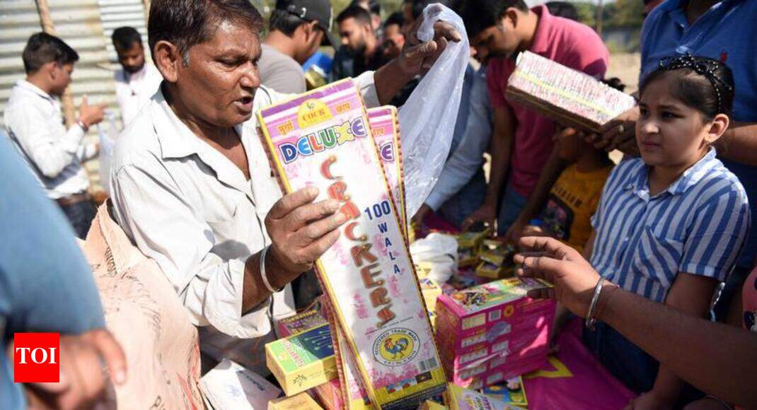 Why was sale of crackers banned by SC allowed, CPCB asks Noida and