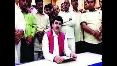 Mayawati expels Mukul Upadhyay from party