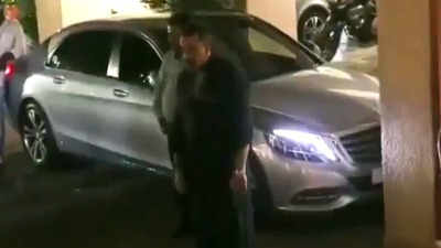 Sanjay Dutt abuses journalists at his Diwali party, video goes viral