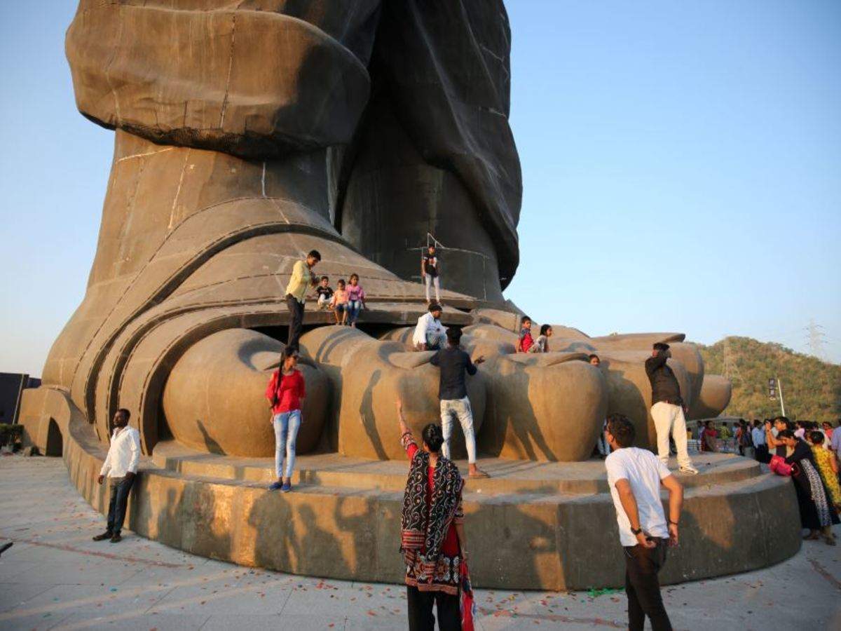 Statue of Unity sees record 27,000 visitors on Saturday | India News -  Times of India