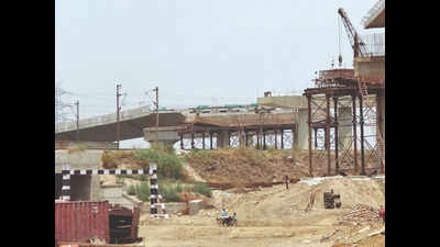 Eye on AQI breaching 400 mark, construction ban extended in Ghaziabad till Nov 15