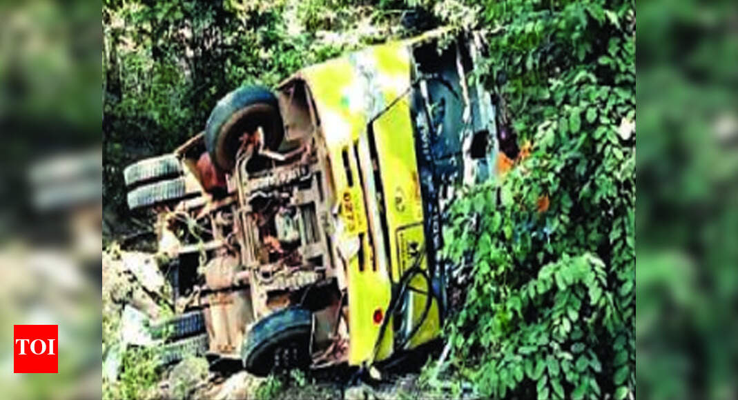 3 teachers killed in bus accident | Bhubaneswar News - Times of India