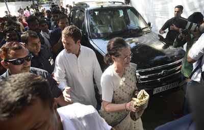 SC agrees to hear plea of Sonia, Rahul against re-opening of their tax assessments for 2011-12