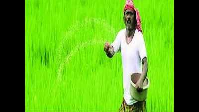 Kin of 9 farmers to get 1 lakh compensation