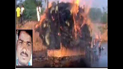 In Karnataka, braveheart drives burning tractor into lake, saves homes