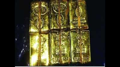 Mumbai duo held at city airport with 3 kg gold bars