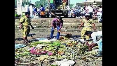 NGOs, devotees chip in as NMC lifts 3 tonne waste after Chhath Puja