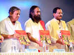 H R Nagendra, Sri Sri Ravi Shankar and Shripad Naik 