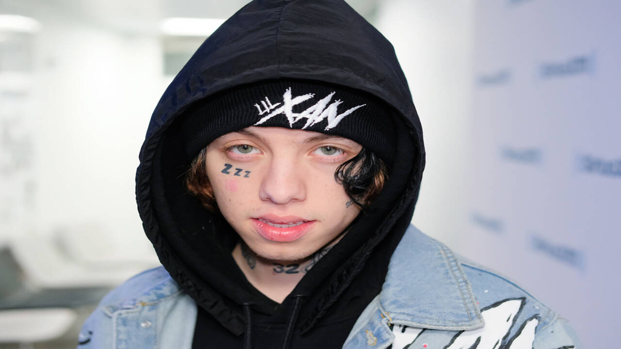 Rapper Lil Xan announces he's going to rehab | English Movie News - Times  of India