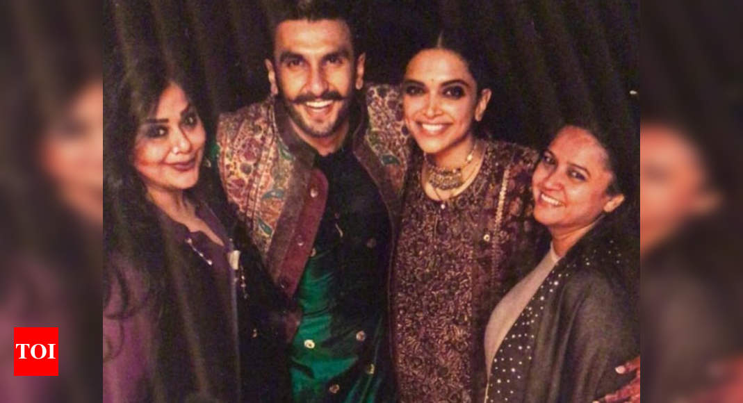 Photo: Here's another stunning photo of Ranveer Singh and Deepika ...