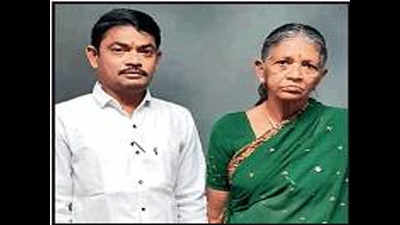 72-year-old woman donates kidney to son