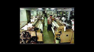 Surat weavers get support from South Gujarat clusters