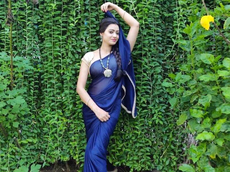 Nenjam Marappathillai fame Sowmya Rao Nadig has a special message for  women; Watch video - Times of India