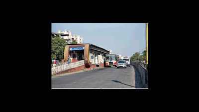 Not six, just 1 bus stop along Nagar Road BRTS to shift for Metro work