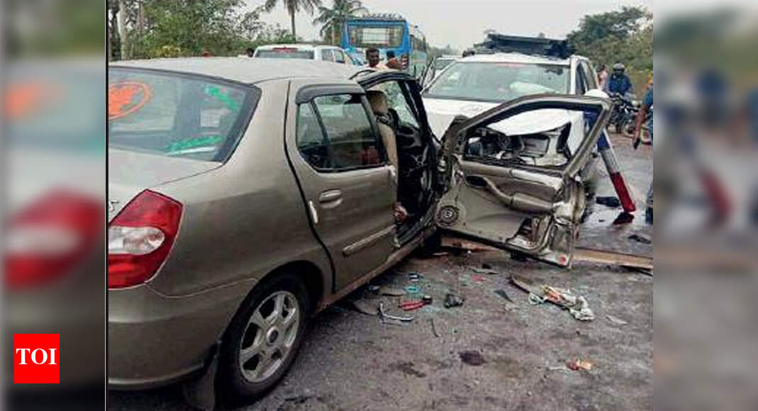 Bangalore Elderly couple killed, 4 injured in serial crash in