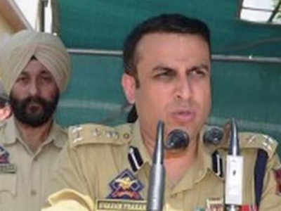 Police probing social media accounts propagating videos of 'executions' by terrorists: Kashmir IGP SP Pani