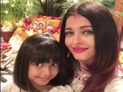 Aaradhya calls Aishwarya Rai Bachchan the best mom in the whole wide world