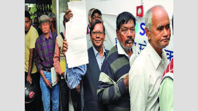 Queue woes for elderly pensioners