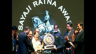 After three decades, Big B keeps date with Banyan City