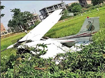 Trainee pilot escapes death, survives Cessna craft crash | Hyderabad ...