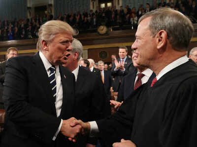 Don't have Obama, Bush or Clinton judges, says Chief Justice after Donald  Trump attack - Times of India