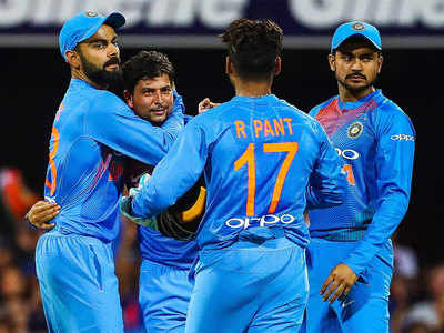 Fifth bowler bogey still haunts India: VVS Laxman