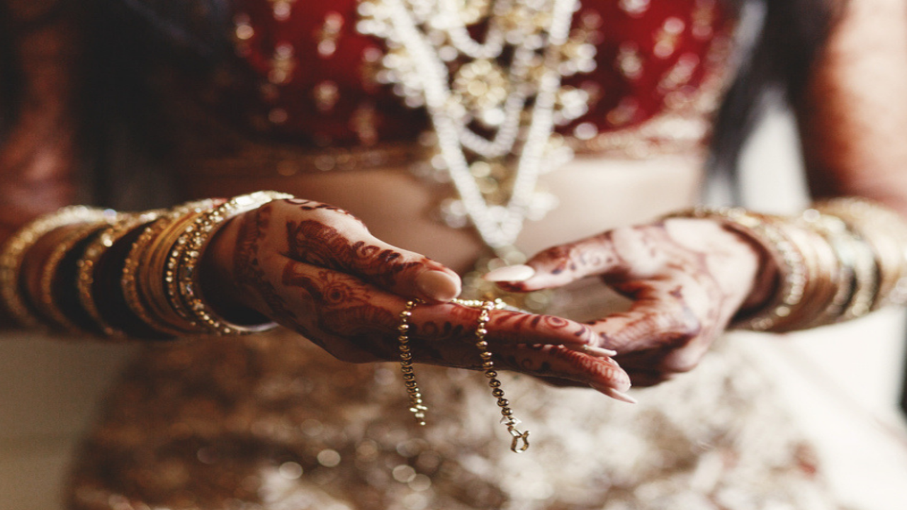 Groom 😍🍃 DM for bookings... - Ayusshi Joshi - Mehendi Artist | Facebook