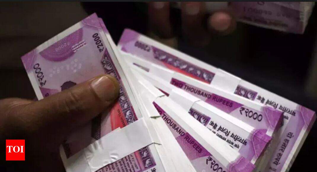 Indian Rupee Rupee Rises 39 Paise To 70 30 Against US Dollar In Early indian-rupee-rupee-rises-39-paise-to-70-30-against-us-dollar-in-early