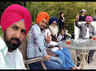 Manje Bistre 2: Gippy Grewal, Gurpreet Gugghi, Karamjit Anmol and Hobby Dhaliwal pose for the camera