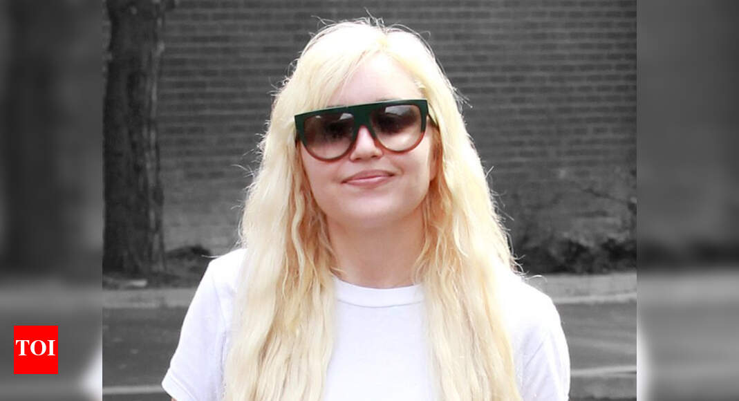 Amanda Bynes opens up about drug abuse English Movie