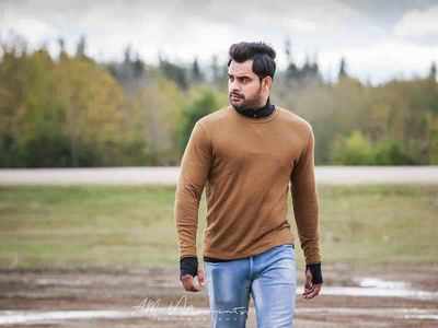 Photo Pose for Men - Tovino Thomas